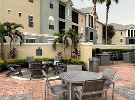 14929 Arbor Springs Cir, Tampa, FL