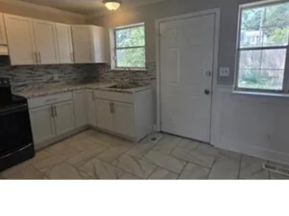 769 Sylvan Ave, Bridgeport, CT 06606