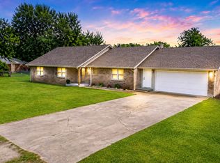 17074 E 107th St N, Owasso, OK 74055