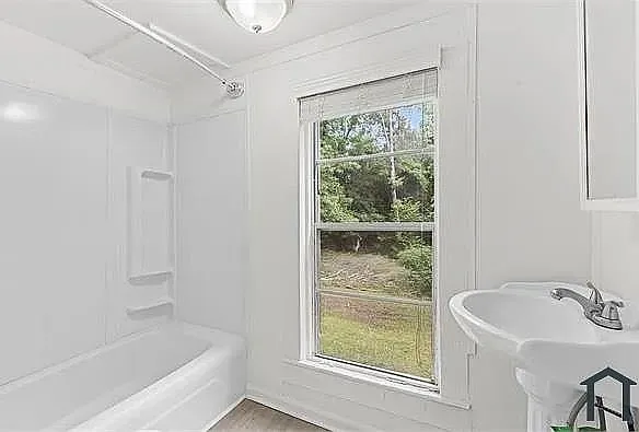 1252 Dogwood Rd — Photo 6