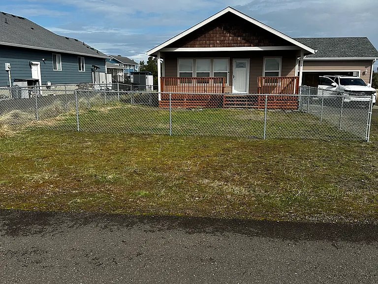 1416 N Jetty Ave SW — Photo 19