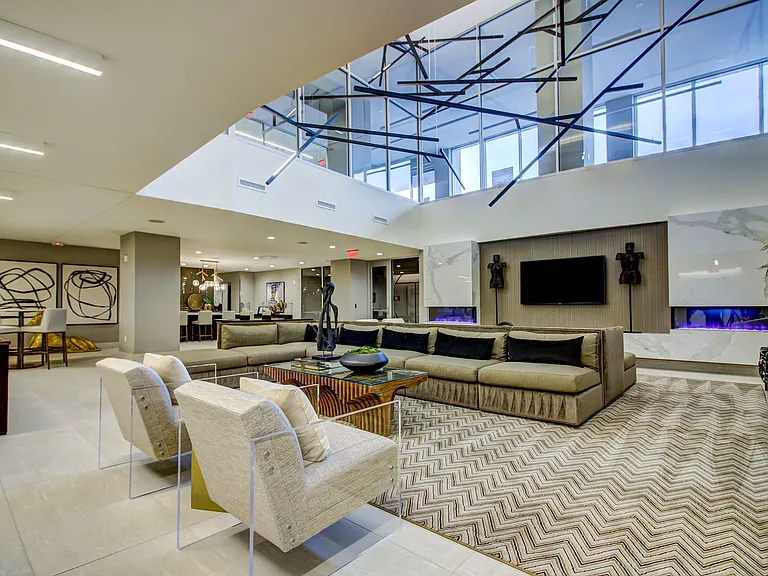Club 1125 Amenity Space