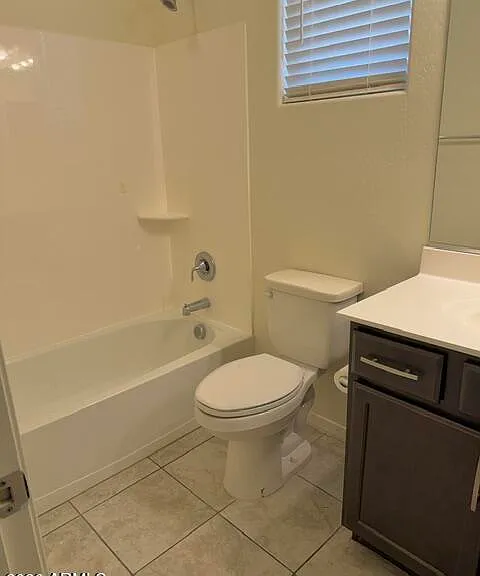 17954 W Raymond St — Photo 26