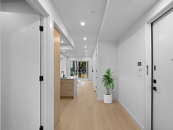 3rd image of 133 Carlton Ave #2