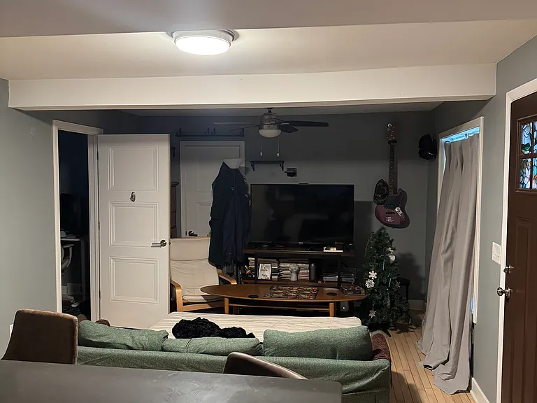 3325 Stevens St #1E — Photo 8