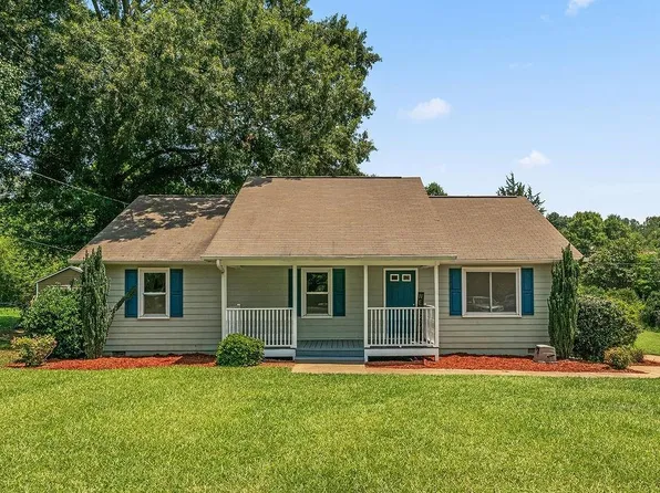 135 Manning Mill Rd, Adairsville, GA 30103
