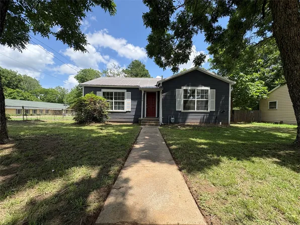 230 20th St NE, Paris, TX 75460