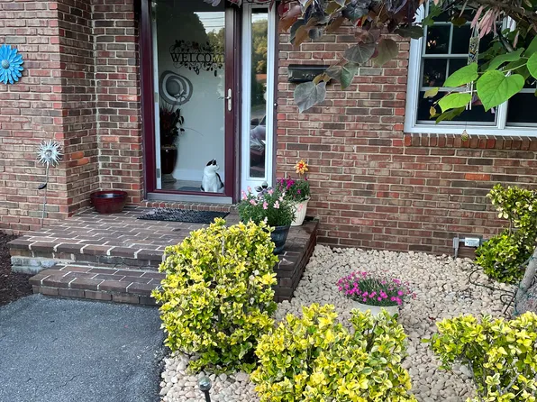 503 W G St APT B, Elizabethton, TN 37643