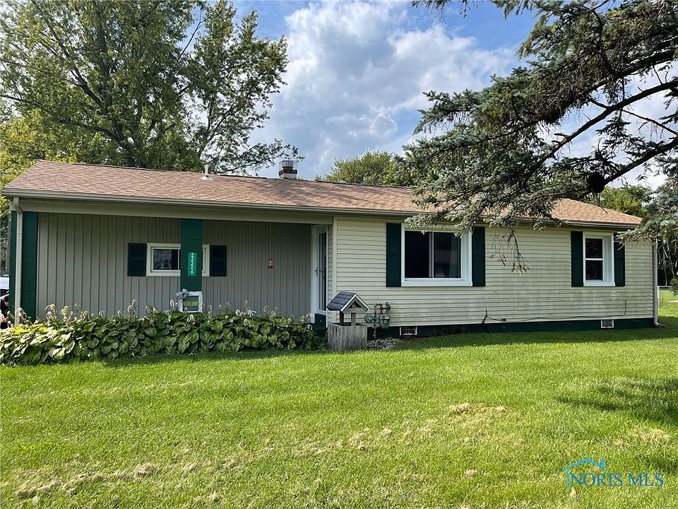 1st image of 23326 W Centerfield Dr