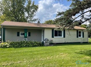 23326 W Centerfield Dr, Genoa, OH 43430
