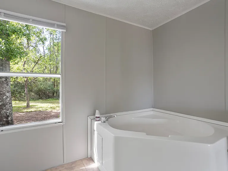 11612 Independence Rd — Photo 13