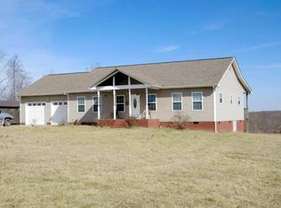 59 Leggett Rd, Graysville, TN 37338