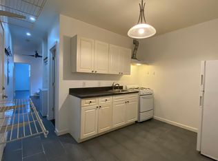 2111 S 15th St #2, Philadelphia, PA 19145