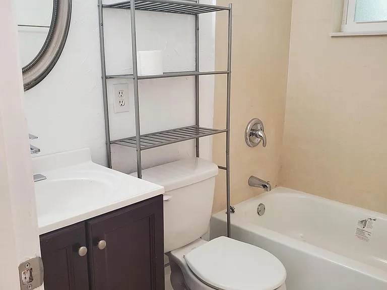 3911 W Morrison Ave — Photo 15