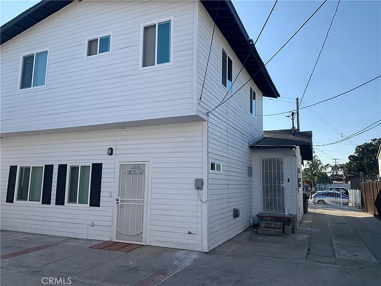 212 S Vail Ave #1/2 — Photo 5