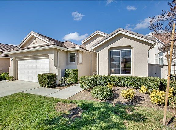 2nd image of 28922 Baywater Dr