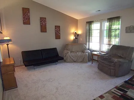 215 Cheshire Ln photo 1