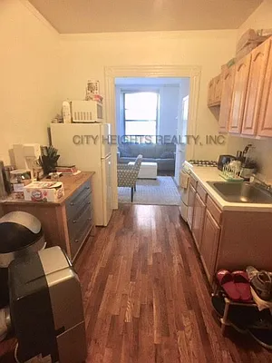 Rented by City Heights Realty | media 9