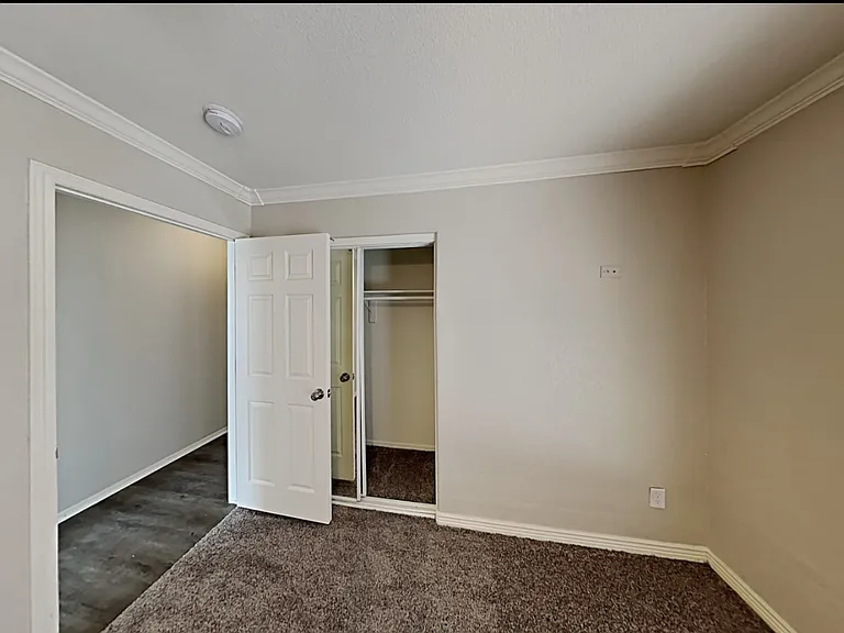 540 Red Admiral Ln — Photo 4