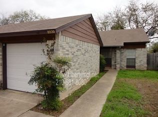 8920 Fall River Dr, San Antonio, TX 78250