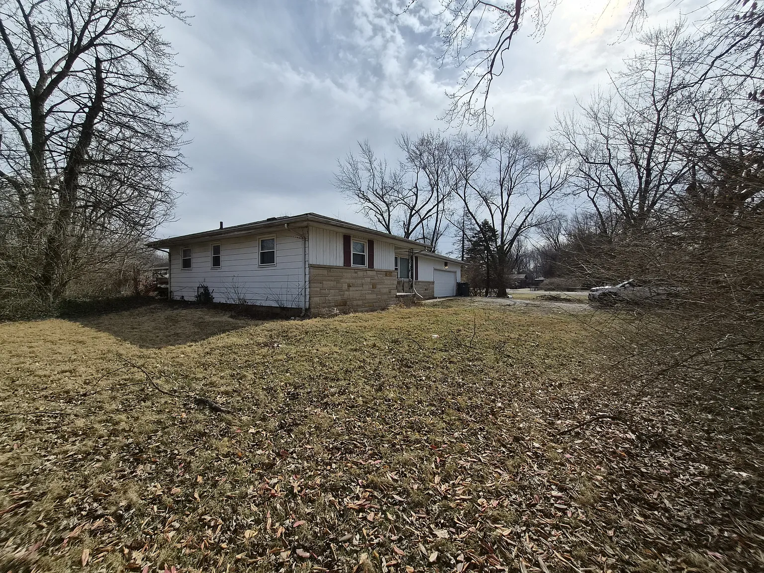 2703 Kristen Drive East - 1 — Photo 3