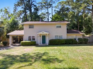 216 Westminster Dr, Tallahassee, FL 32304