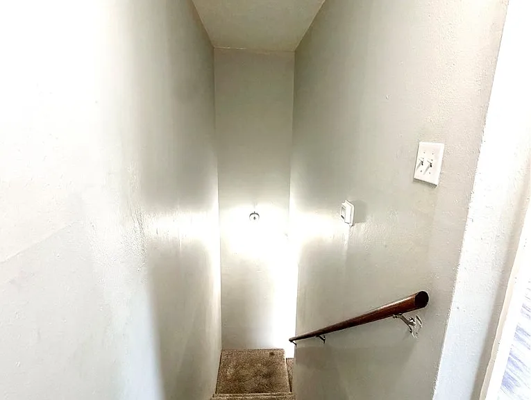 2406 Blanco Dr #D — Photo 21