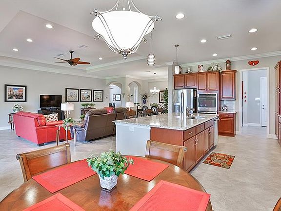 5th image of 1539 Emerald Dunes Dr