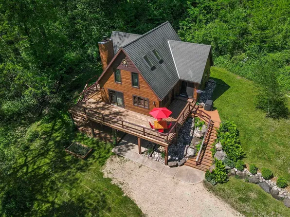 6336 Old Settlers Rd, Mazomanie, WI 53560