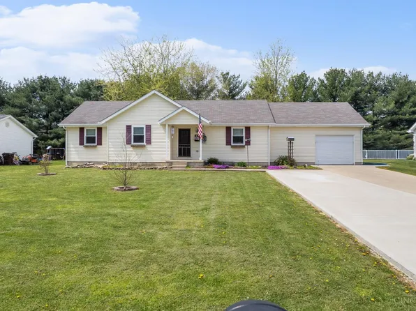 30 Douglas St, Georgetown, OH 45121