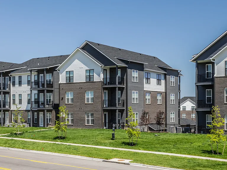 Switch Apartments — Photo 10
