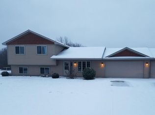 15867 Agate Rd, Princeton, MN 55371