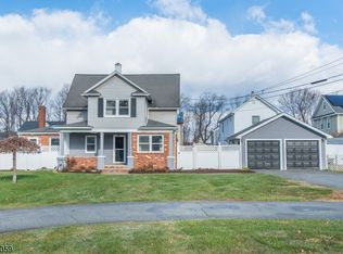 19 N 1st Ave, Kenvil, NJ 07847
