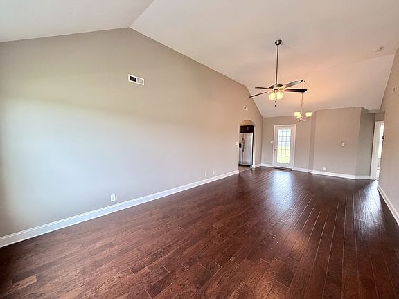 2nd image of 106 Ambridge St