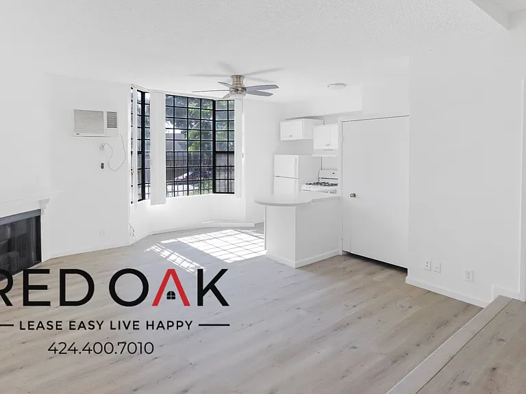 10304 Tujunga Canyon Blvd — Photo 1