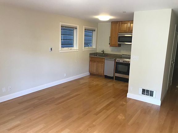 5th image of 1456 Page St APT B