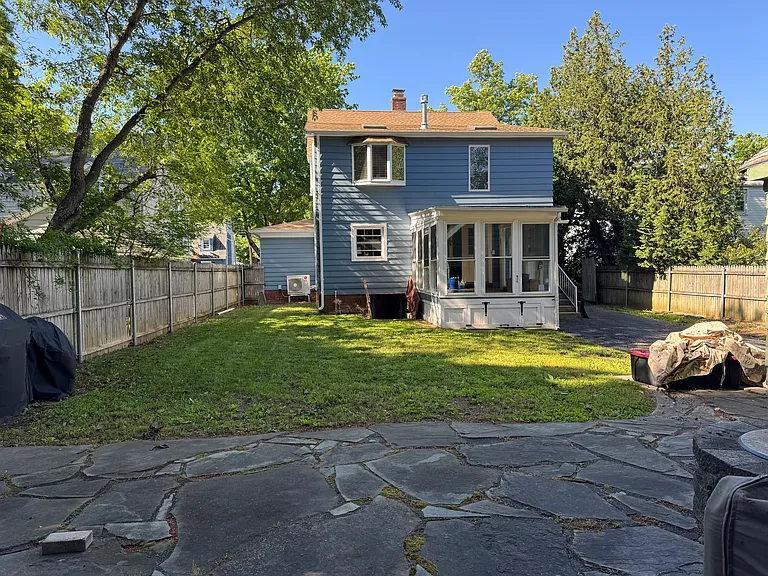 112 Wayland St — Photo 8