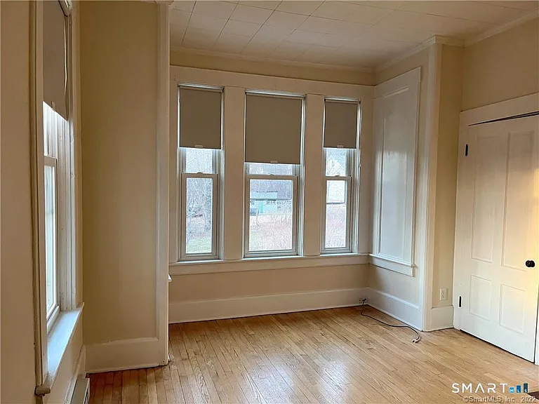 47 Windham Ave #4 — Photo 17