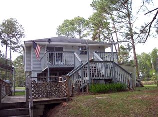 15325 Morris Dr, Coden, AL 36523