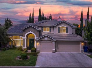 10283 N Sterling Ln, Fresno, CA 93730