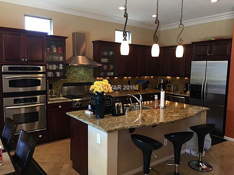 1st image of 63 Stonemark Dr