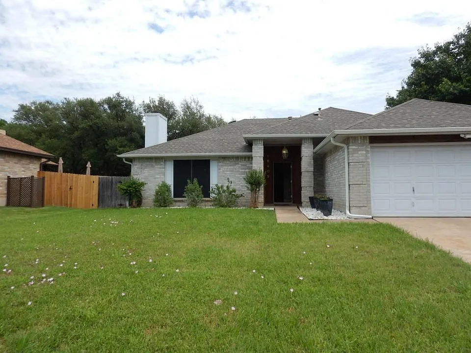 16405 Lone Wolf Dr