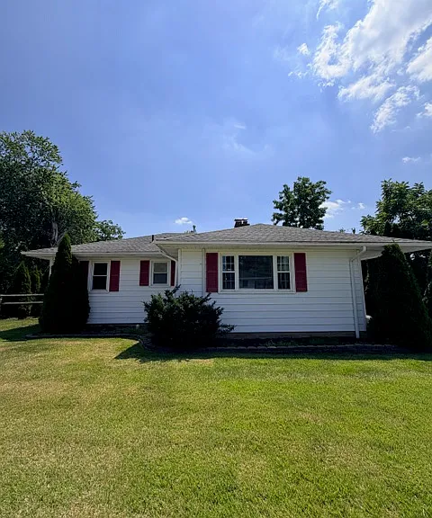 2303 Katherine Ave — Photo 1