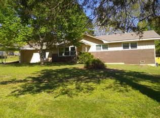 13 Redbud Ln, Kimberling City, MO 65686
