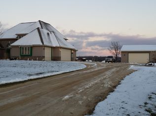 N9582 Highway Ay, Mayville, WI 53050