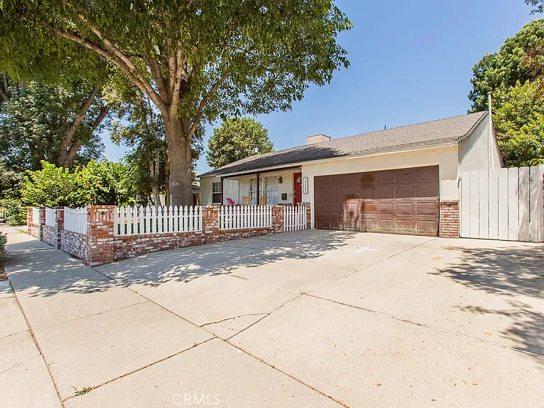 16907 Marlin Pl — Photo 3