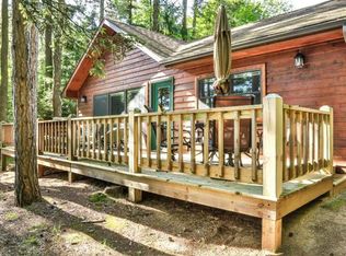 8521 Dr Pink Dr, Minocqua, WI 54548