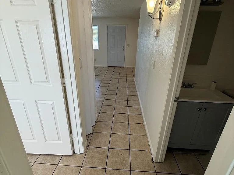 508 N Scott Ave #2 — Photo 8