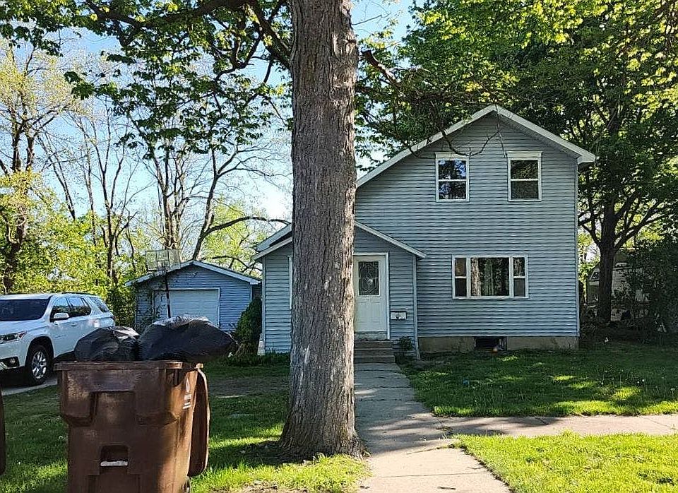 1st image of 517 James St