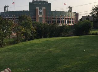 1291 Thorndale St, Green Bay, WI 54304